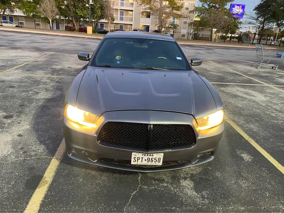 2011 Dodge Charger 7th Gen - Image 8 of 10