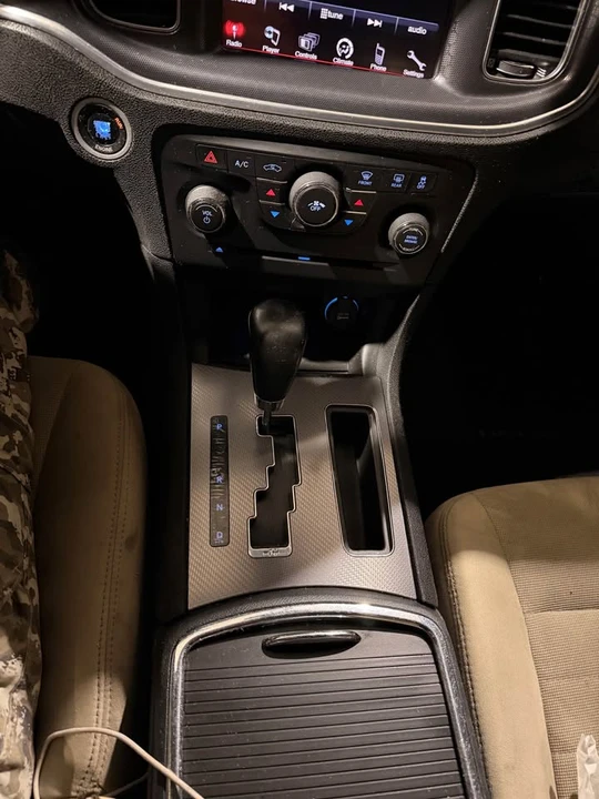 2011 Dodge Charger 7th Gen - Image 12 of 20