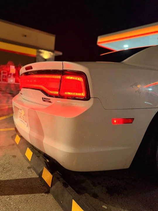 2011 Dodge Charger 7th Gen - Image 6 of 20