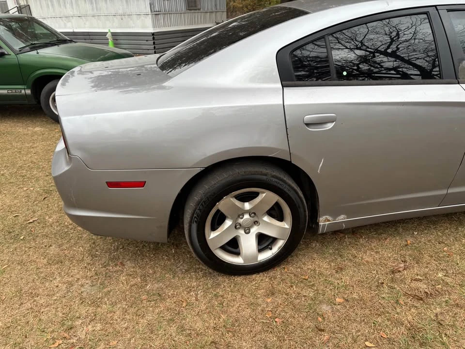 2011 Dodge Charger 7th Gen - Image 4 of 9