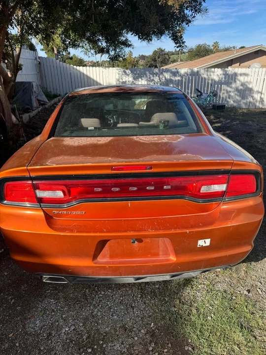 2011 Dodge Charger 7th Gen - Image 4 of 9