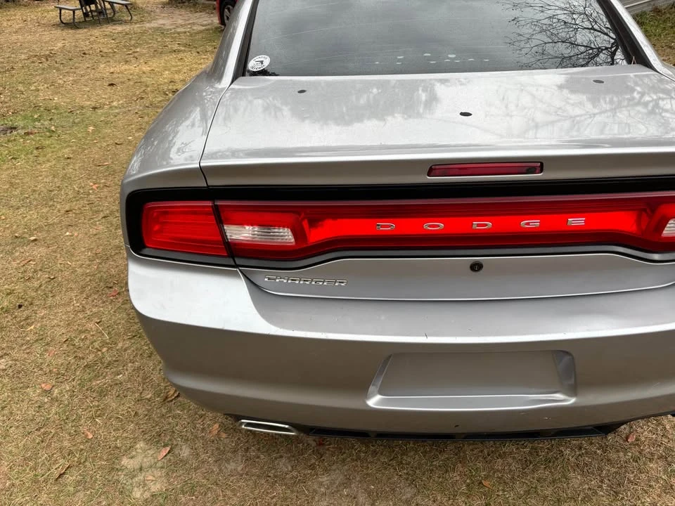 2011 Dodge Charger 7th Gen - Image 5 of 9