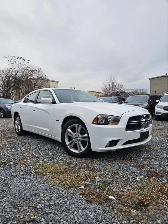 2011 Dodge Charger 6th Gen - Image 4 of 18
