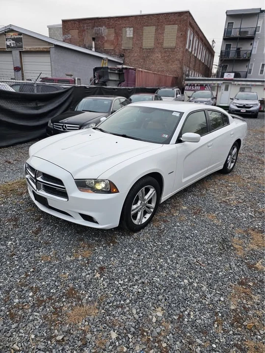 2011 Dodge Charger 6th Gen - Image 2 of 18