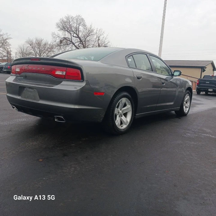 2011 Dodge Charger 7th Gen - Image 9 of 20