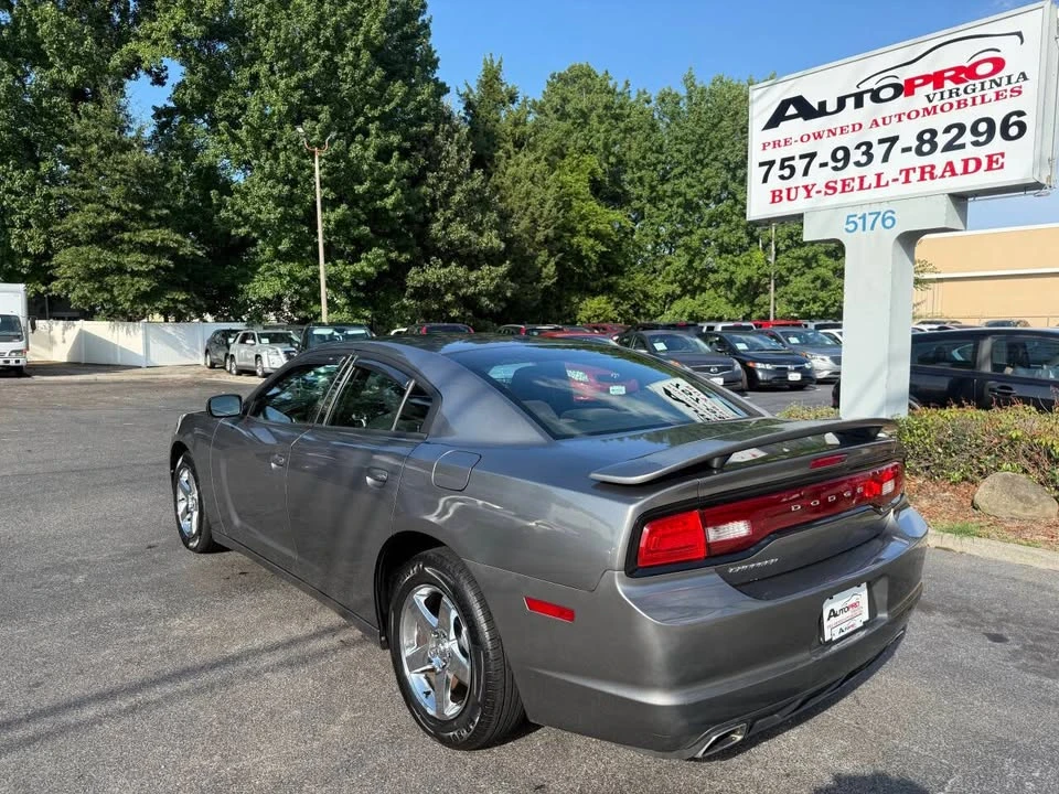 2011 Dodge Charger 7th Gen - Image 3 of 19