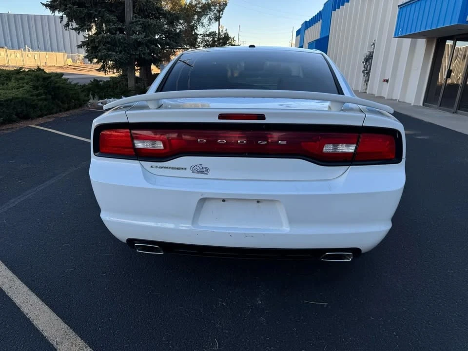 2011 Dodge Charger 7th Gen - Image 3 of 18