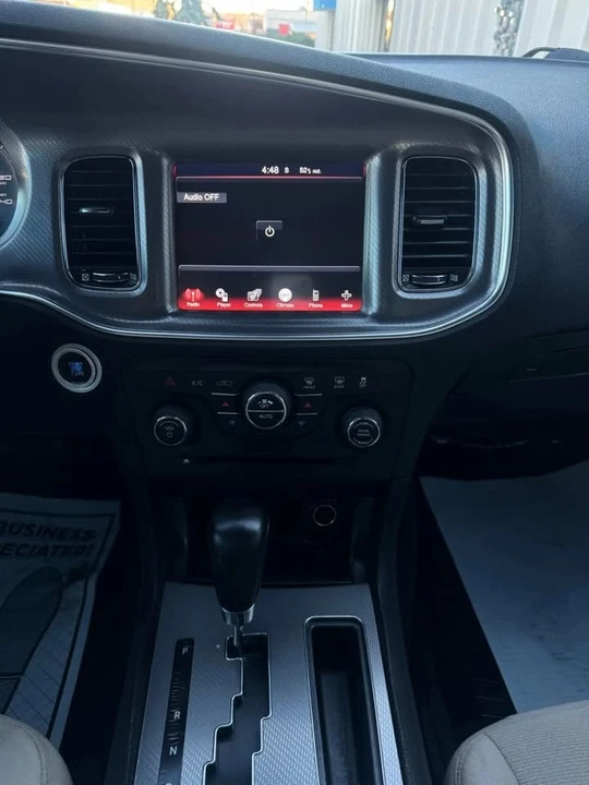 2011 Dodge Charger 7th Gen - Image 17 of 18