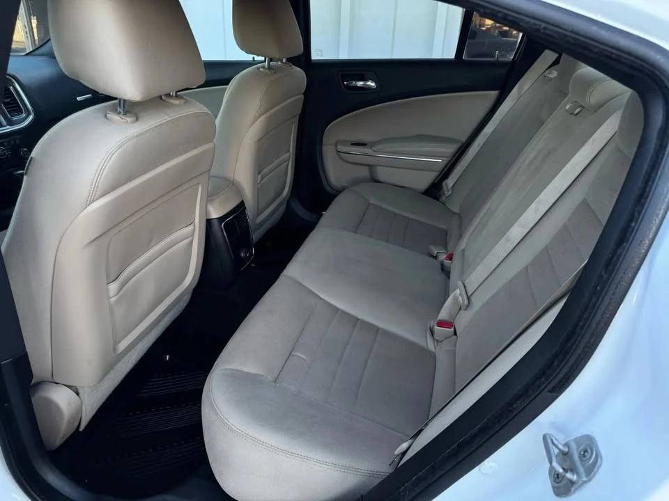 2011 Dodge Charger 7th Gen - Image 12 of 18