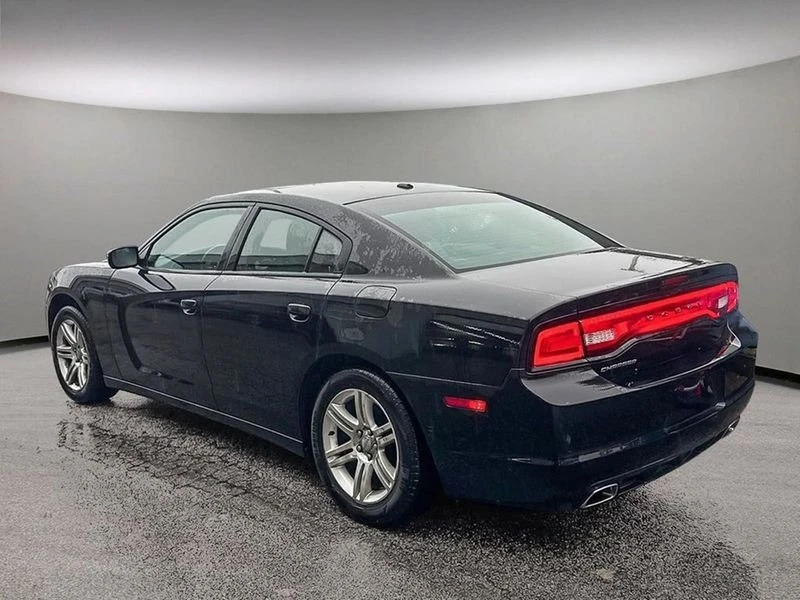 2011 Dodge Charger 7th Gen - Image 4 of 9