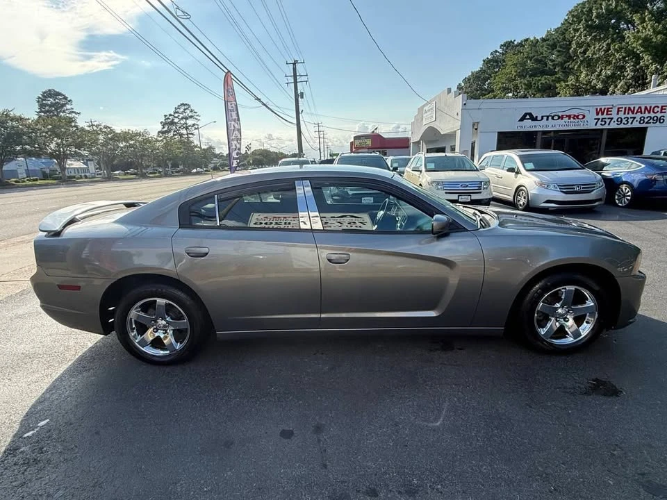 2011 Dodge Charger 7th Gen - Image 6 of 19