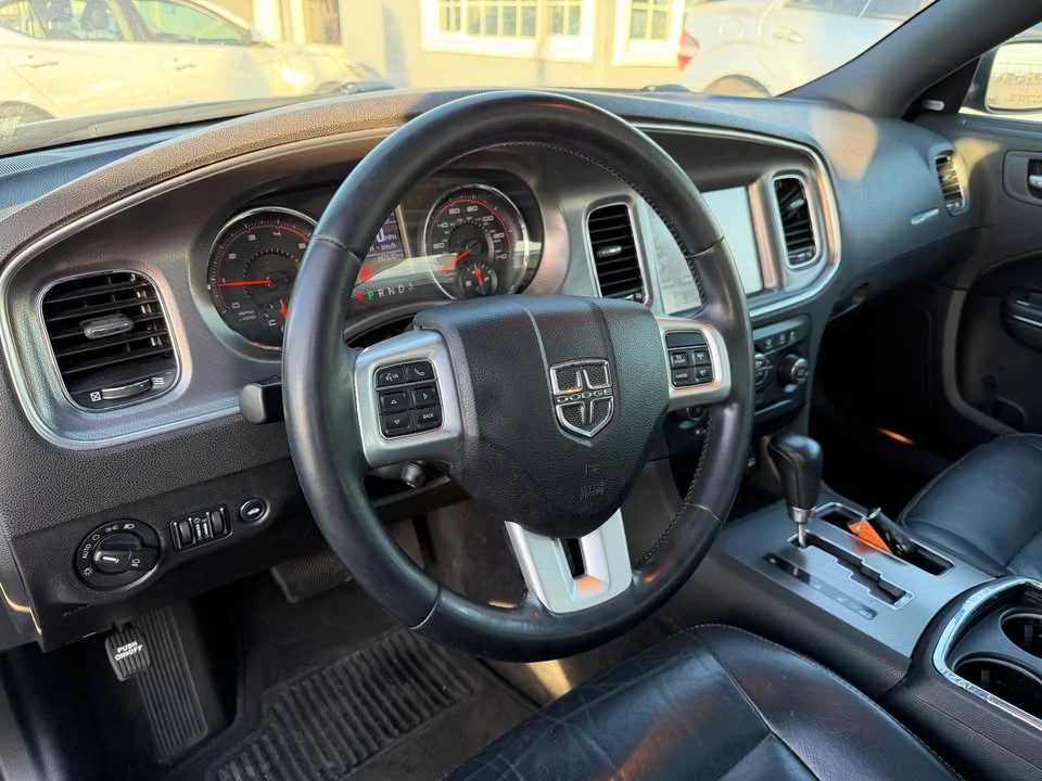 2011 Dodge Charger 6th Gen - Image 16 of 19