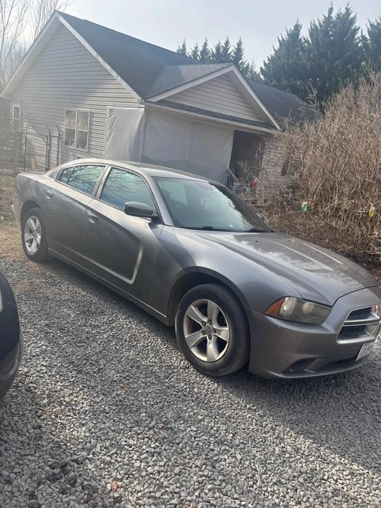 2011 Dodge Charger 7th Gen - Image 4 of 6