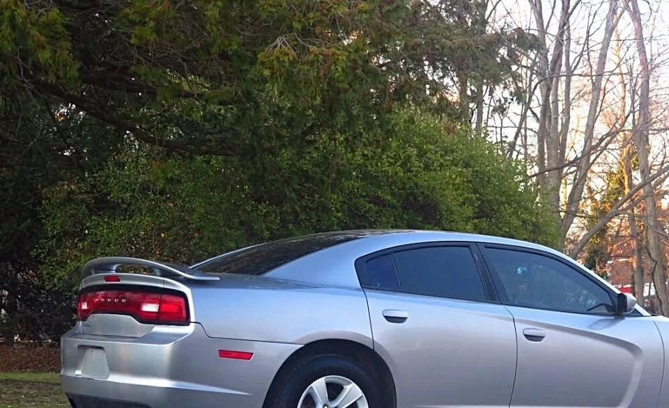 2011 Dodge Charger 6th Gen - Image 4 of 20