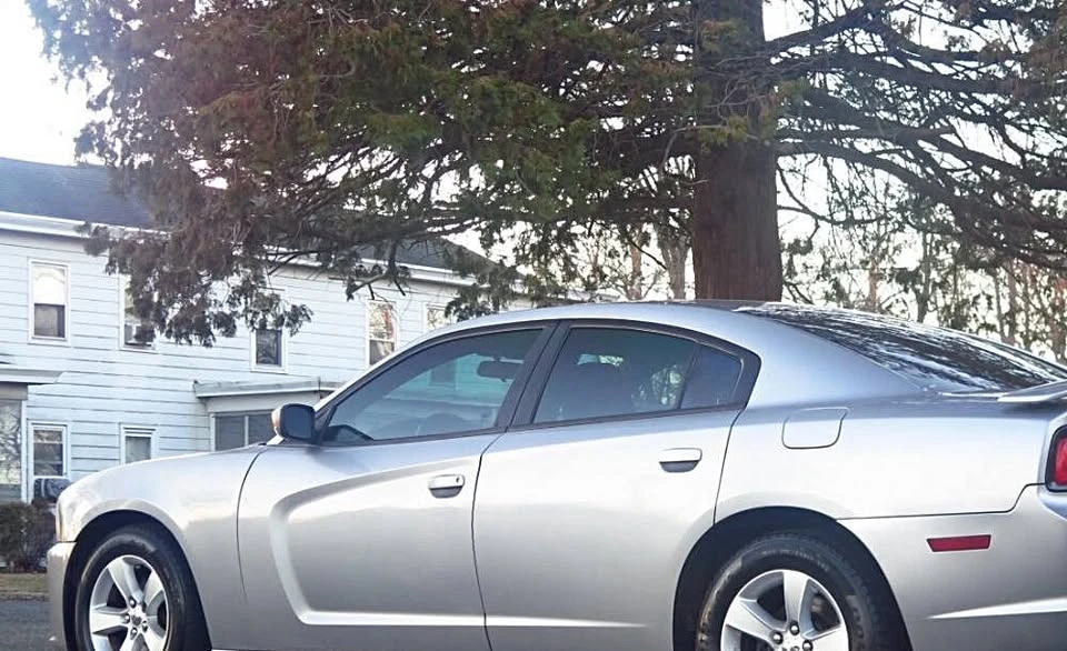 2011 Dodge Charger 6th Gen - Image 3 of 20