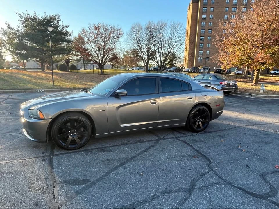 2011 Dodge Charger 7th Gen - Image 6 of 16