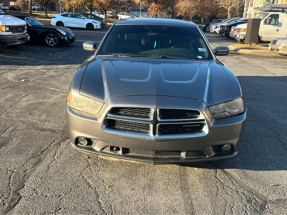 2011 Dodge Charger 7th Gen - Image 4 of 16