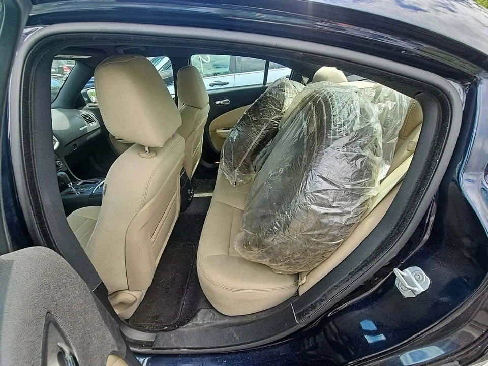 2011 Dodge Charger 7th Gen - Image 6 of 9