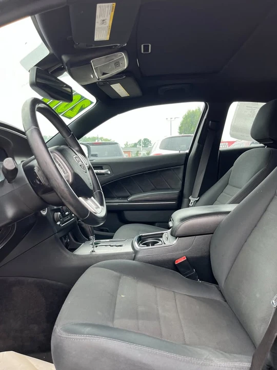 2011 Dodge Charger 7th Gen - Image 11 of 20