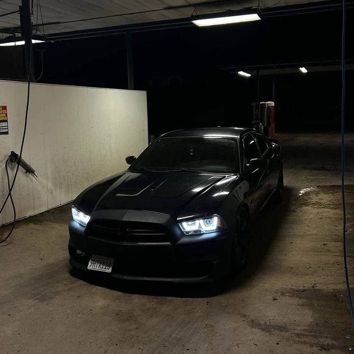 2011 Dodge Charger 7th Gen - Image 4 of 6