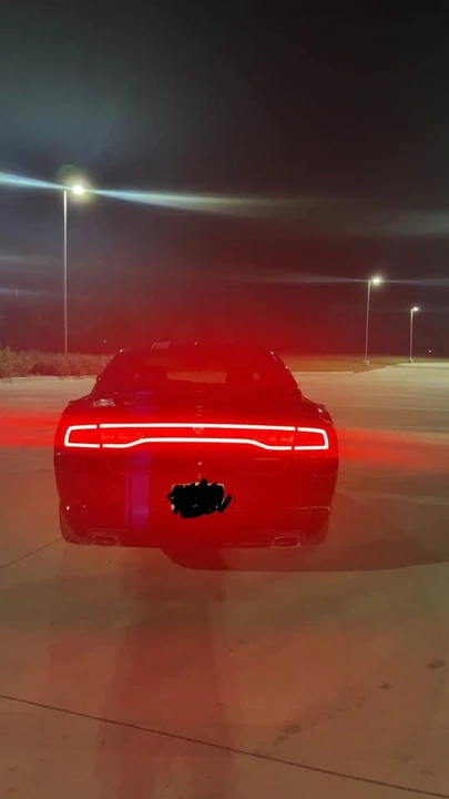 2011 Dodge Charger 7th Gen - Image 5 of 5