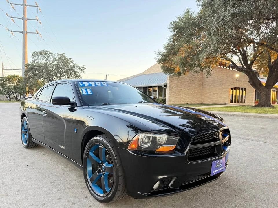 2011 Dodge Charger 7th Gen - Image 3 of 14