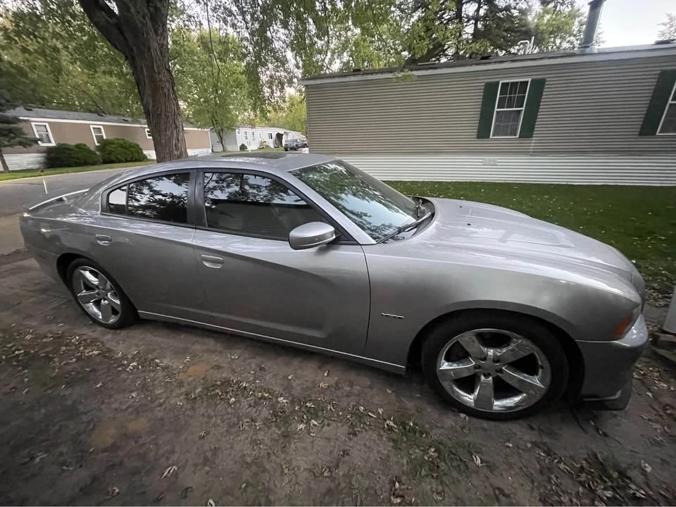 2011 Dodge Charger 7th Gen - Image 5 of 8
