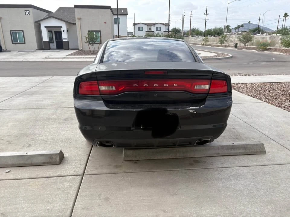 2011 Dodge Charger 7th Gen - Image 4 of 4