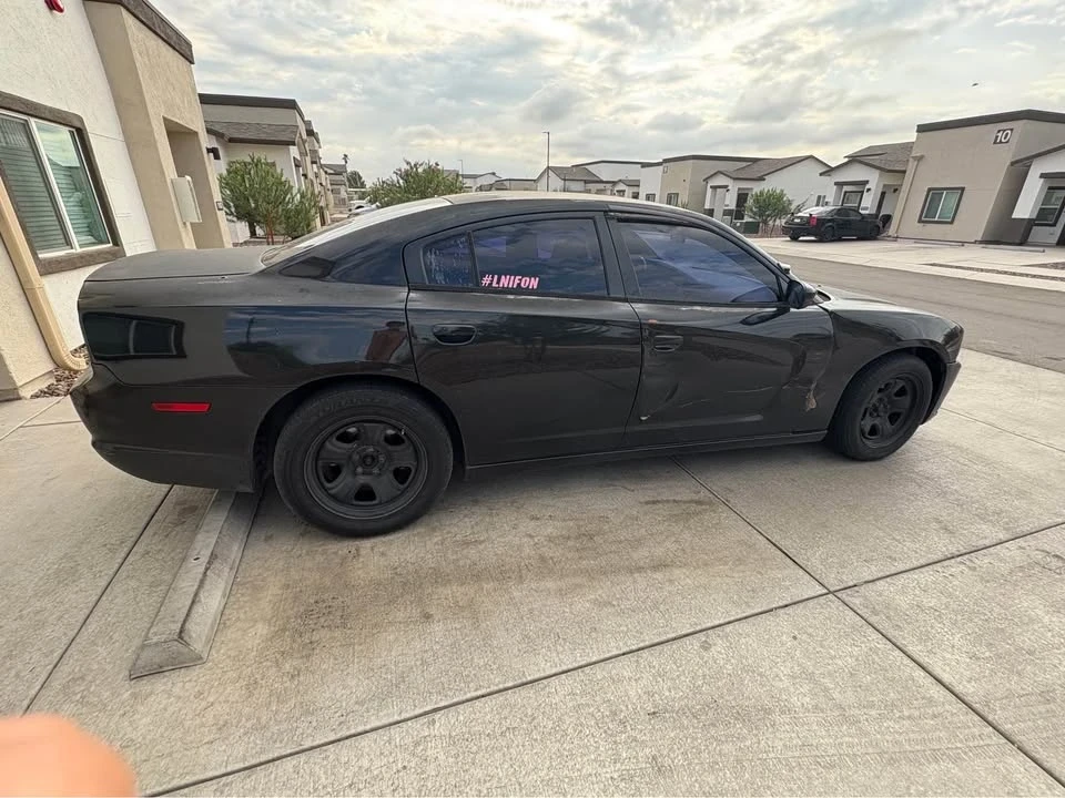 2011 Dodge Charger 7th Gen - Image 3 of 4