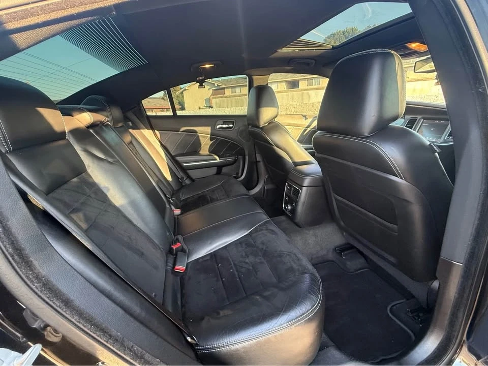 2011 Dodge Charger 7th Gen - Image 13 of 18