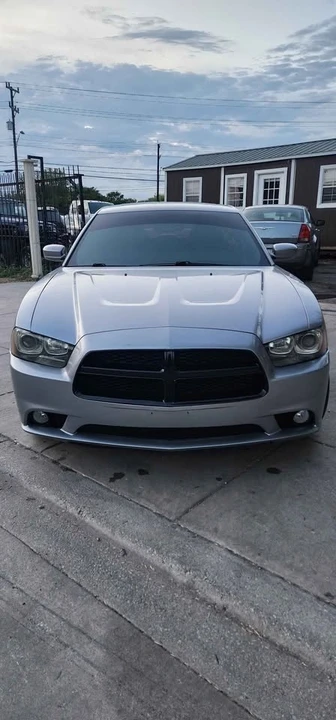 2011 Dodge Charger 7th Gen - Image 2 of 4