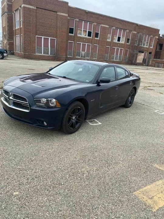 2011 Dodge Charger 7th Gen - Image 3 of 6