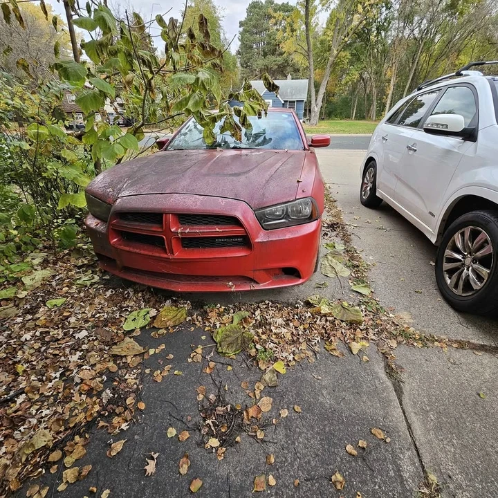 2011 Dodge Charger 7th Gen - Image 5 of 10