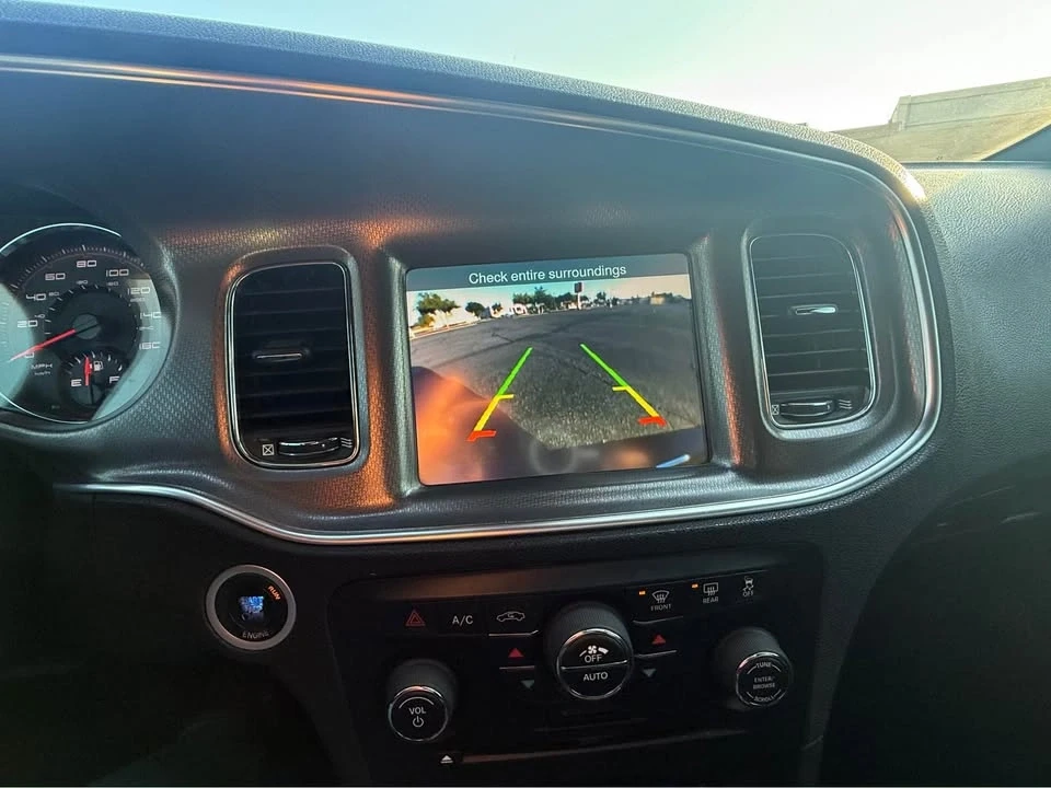 2011 Dodge Charger 6th Gen - Image 8 of 20