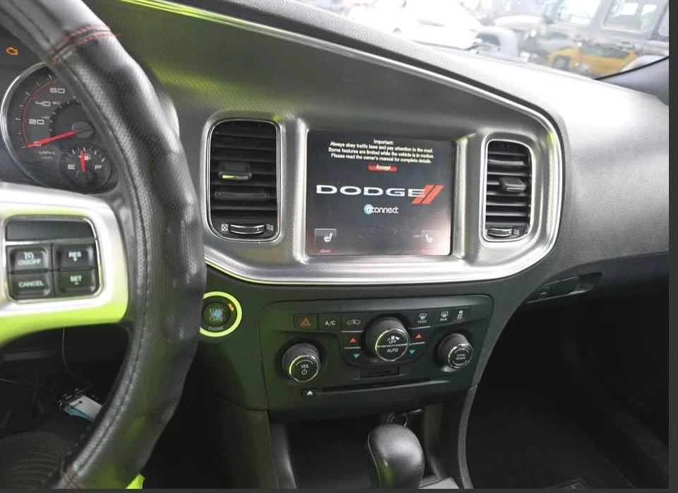 2011 Dodge Charger 7th Gen - Image 6 of 7