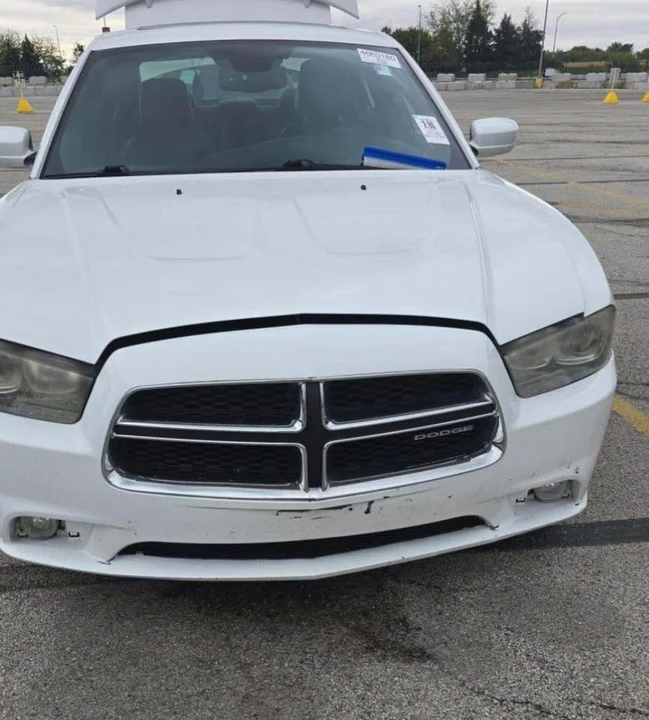 2011 Dodge Charger 7th Gen - Image 3 of 7