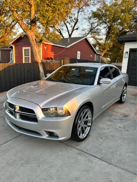 2011 Dodge Charger R/T Max
