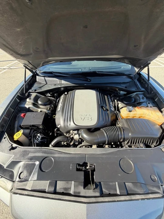 2011 Dodge Charger 7th Gen - Image 6 of 12