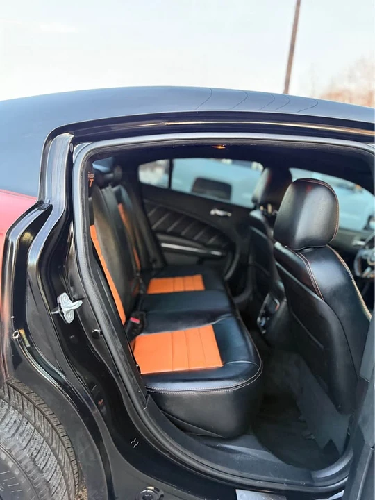 2011 Dodge Charger 7th Gen - Image 14 of 16