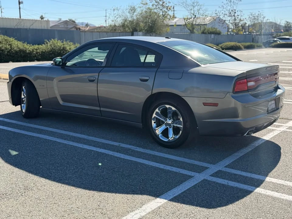 2011 Dodge Charger 7th Gen - Image 2 of 12