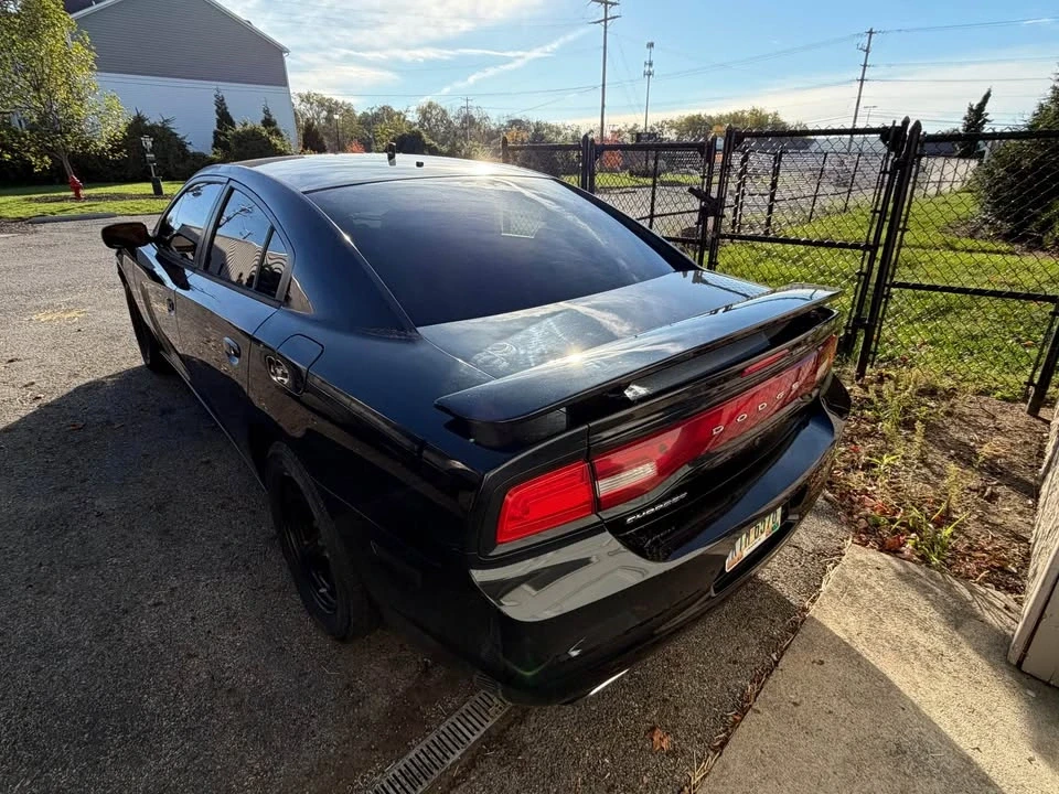2011 Dodge Charger 7th Gen - Image 2 of 10