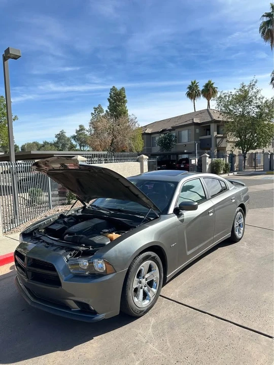 2011 Dodge Charger 7th Gen - Image 9 of 13