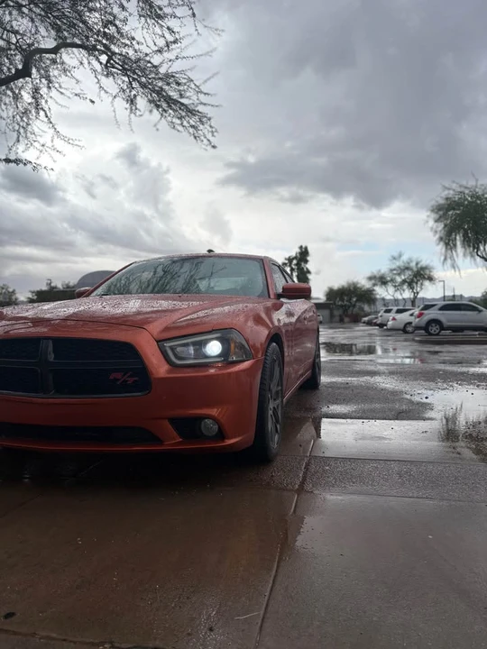 2011 Dodge Charger 7th Gen - Image 4 of 4