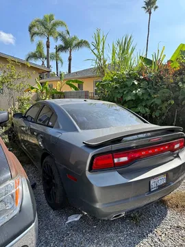 2011 Dodge Charger R/T Plus Sedan