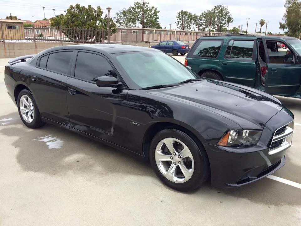 2011 Dodge Charger 6th Gen - Image 2 of 3