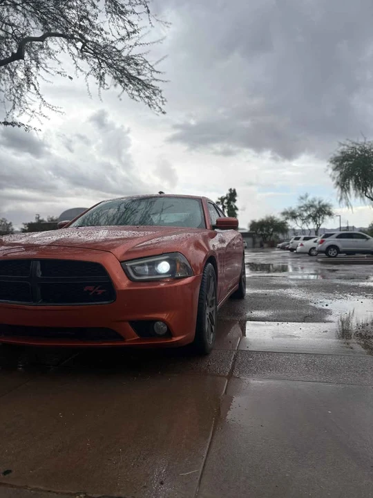2011 Dodge Charger 6th Gen - Image 2 of 6
