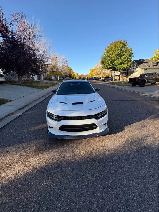 2011 Dodge Charger 7th Gen - Image 3 of 10