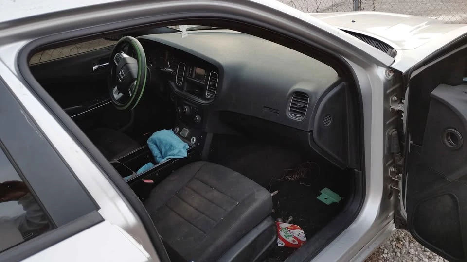 2011 Dodge Charger 7th Gen - Image 2 of 7