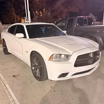 2011 Dodge Charger R/T Plus Sedan