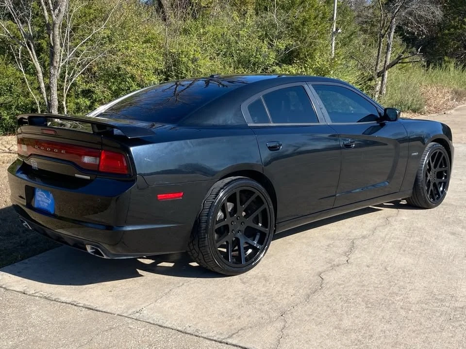 2011 Dodge Charger 7th Gen - Image 4 of 18